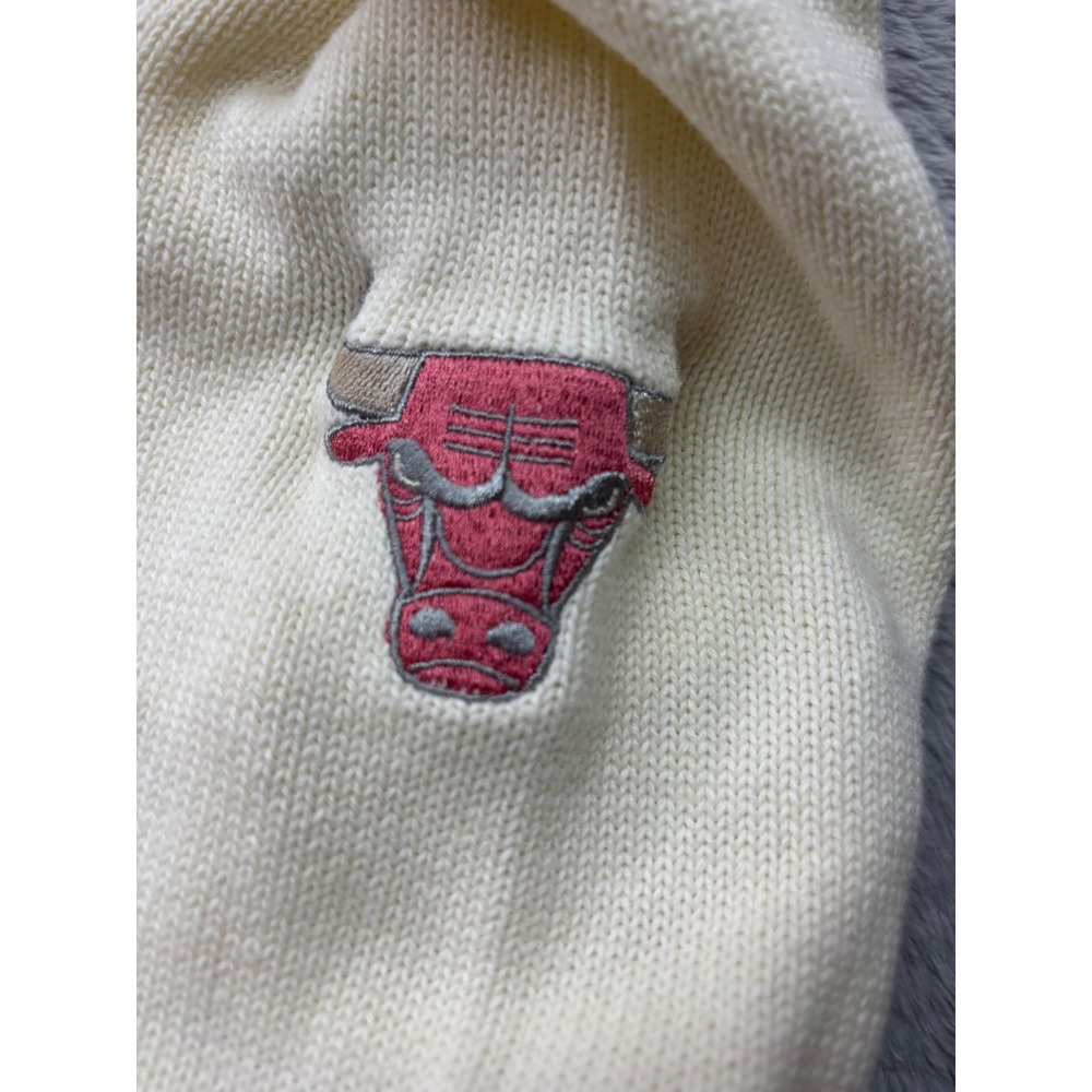 The Wild Collective Chicago Bulls Mens‎ Large Cream Cotton Knit Graphic Sweater - Picture 3 of 7